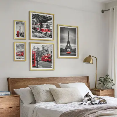 Billedsæt over sofa med motiv af udsigt over London og Paris