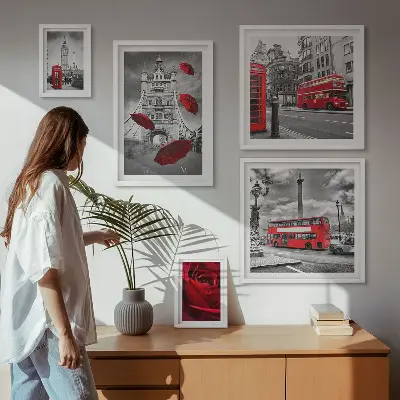 Billedkomposition til væg med London-motiver i røde nuancer
