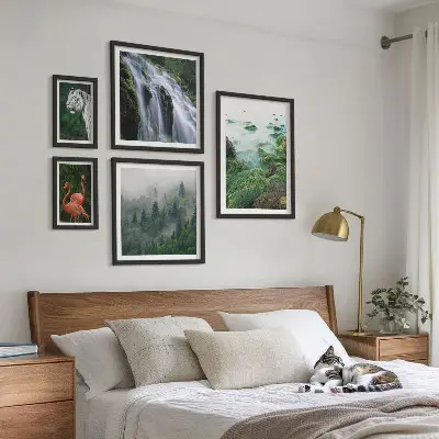 Billedkomposition til væg med natur, vilde dyr og landskaber