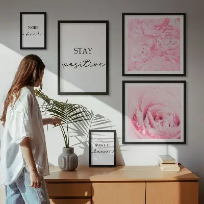 Billedkomposition til væg med motiverende blomstercitater