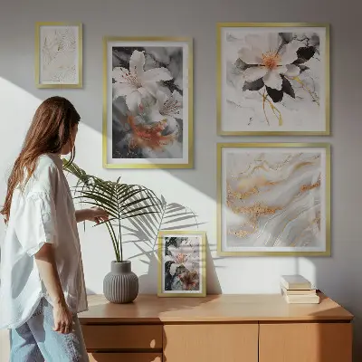 Billedkomposition til væg vægdekoration med elegant blomstermotiv i marmorstil
