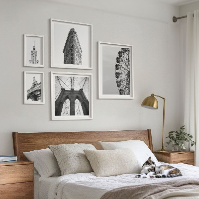Billedsæt over sofa Sort og hvid storbyarkitektur