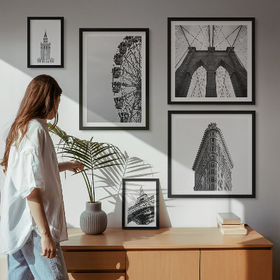 Billedsæt over sofa Sort og hvid storbyarkitektur