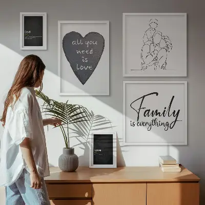 Billedkomposition til væg med temaet familieværdier, kærlighed og nærhed