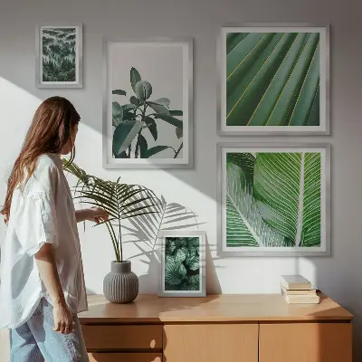 Billedkomposition til væg med inspirationer til tropiske planter