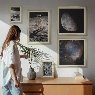 Billedsæt til sofa med motiv af kosmiske opdagelser og hemmeligheder