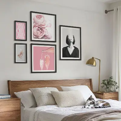Billedsæt over sofa Chill Wine Woman i røgfarvet nuance
