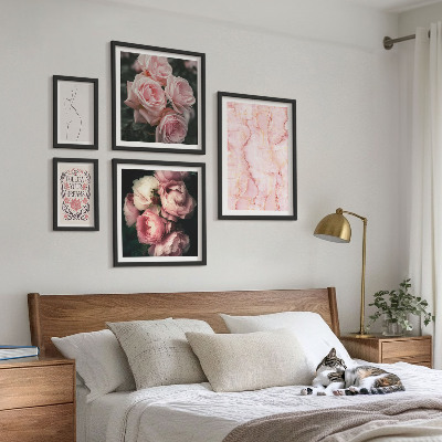 Billedkomposition til væg Lyserøde blomster i boho-stil