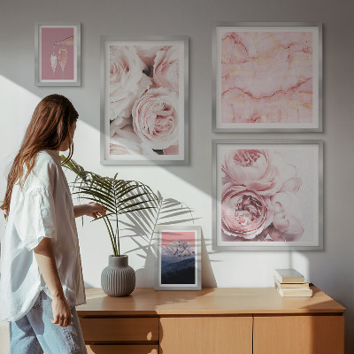 Billedkomposition til væg Elegant accent med lyserøde blomster