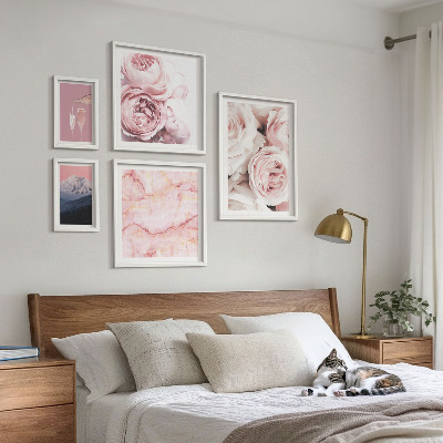 Billedkomposition til væg Elegant accent med lyserøde blomster