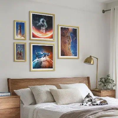 Billedkomposition til væg med motiv af rumrejser i galaksen