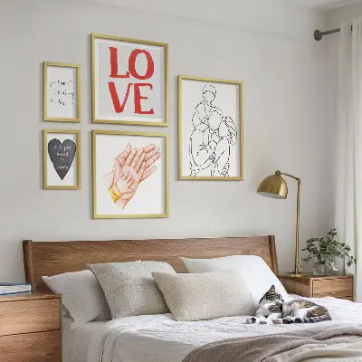 Billedsæt til væg over sofa med motiver af familie, kærlighed, varme og lykke