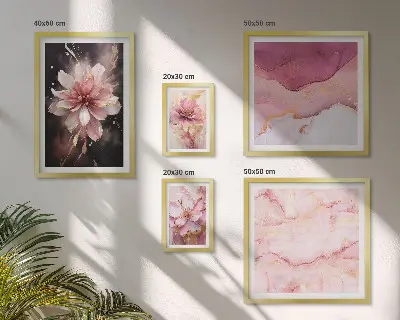 Billedkomposition med lyserøde blomsterarrangementer til væg