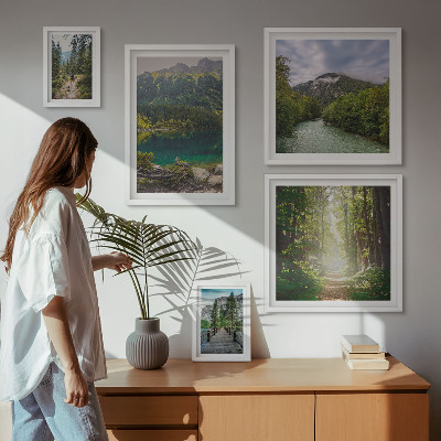 Billedsæt over sofa Bjerglandskaber og skovstier