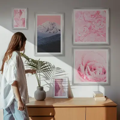 Billedsæt med lyserøde landskaber moderne blomstermotiver til ophæng over sofa