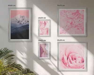 Billedsæt med lyserøde landskaber moderne blomstermotiver til ophæng over sofa