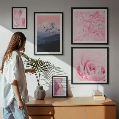 Billedsæt med lyserøde landskaber moderne blomstermotiver til ophæng over sofa