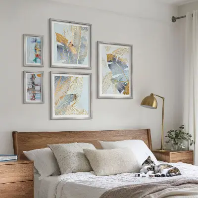 Billedkomposition til væg med moderne plantemotiver