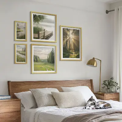 Billedsæt af skovlandskab med sol og vand over sofa