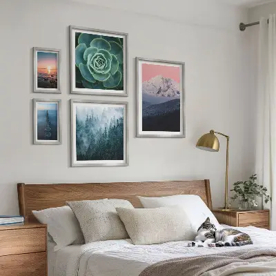 Billedkomposition til væg med landskaber af bjerge og hav i boho-stil