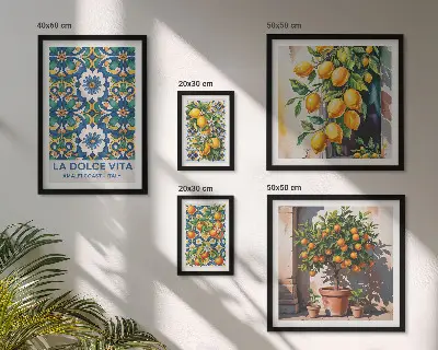 Billedsæt over sofa med italienske citrusdekorationer i Amalfi-stil