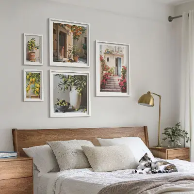 Billedsæt over sofa med motiv af atmosfærefyldte citrongader