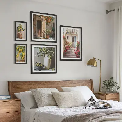 Billedsæt over sofa med motiv af atmosfærefyldte citrongader