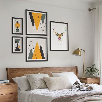 Billedsæt over sofa Farverige motiver i boho-stil