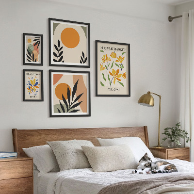 Billedkomposition til væg Abstrakte blomster i boho-stil