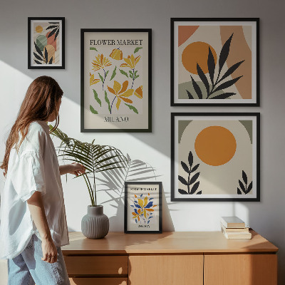 Billedkomposition til væg Abstrakte blomster i boho-stil