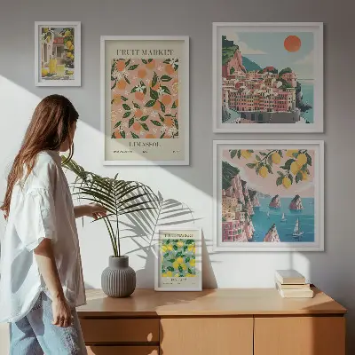 Billedkomposition til væg med motiv af frugtmarkeder ved havet