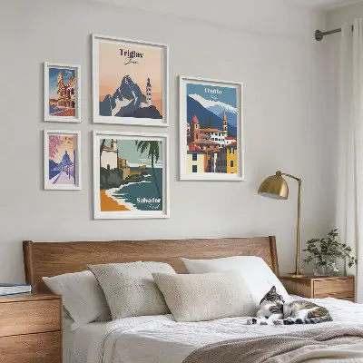 Europæiske bylandskaber billedsæt over sofa