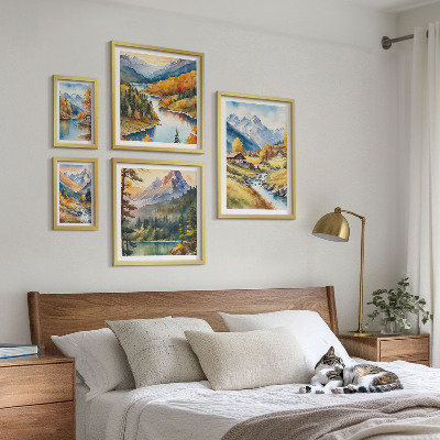 Billedsæt over sofa Bjerglandskaber i floddalen