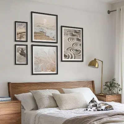 Billedsæt over sofa med afslappende naturlandskaber