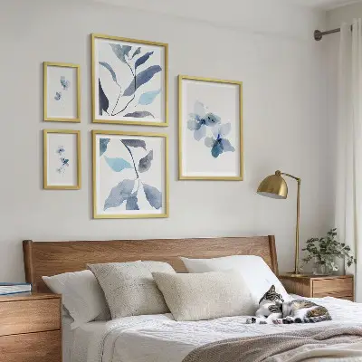 Akvarelblomster billedkomposition til væg