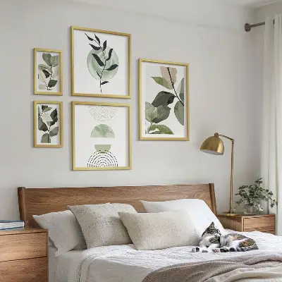 Skandinaviske plantemotiver billedsæt til over sofaen