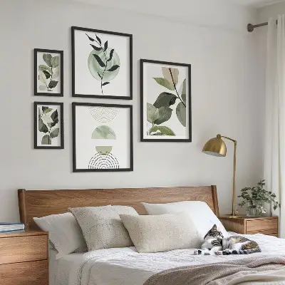 Skandinaviske plantemotiver billedsæt til over sofaen