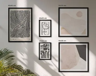 Billedsæt over sofa med minimalistiske abstrakte jordmønstre