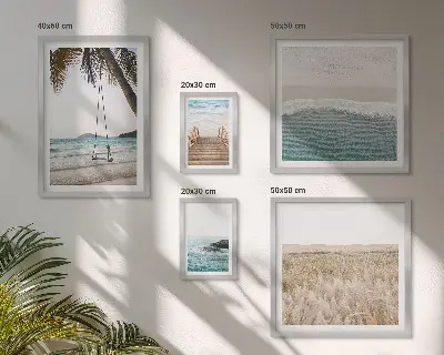 Billedsæt over sofa motiv af afslappende havudsigt