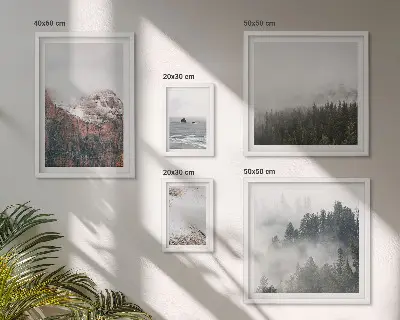 Billedsæt over sofa med motiv af landskaber med bjerge, skove og skyer
