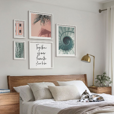 Billedsæt over sofa Stilfuldt geometrisk interiør