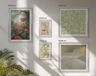 Billedkomposition til væg med naturlige motiver af blomster og fugle
