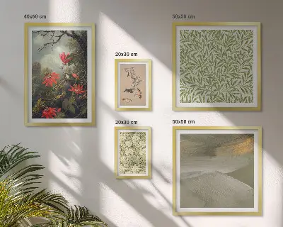 Billedkomposition til væg med naturlige motiver af blomster og fugle