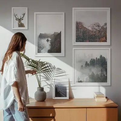 Billedsæt med dyrelivslandskaber til ophængning over sofaen