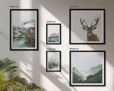 Billedsæt over sofa med bjerglandskaber i naturen