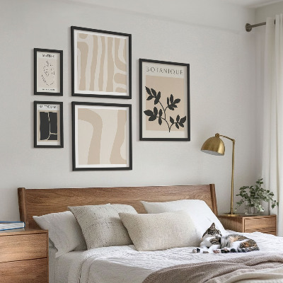 Billedsæt over sofa Stilfuld abstrakt plantegrafik