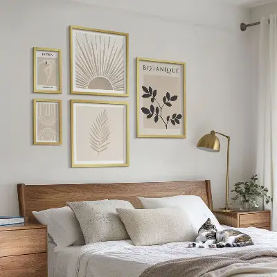 Billedkomposition til væg med stilfulde blomstergeometriske dekorationer