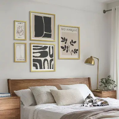 Stilfuld abstrakt plantegrafik billedsæt til over sofa