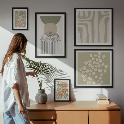 Billedsæt over sofa Stilfuld pastelfarvet plantegrafik