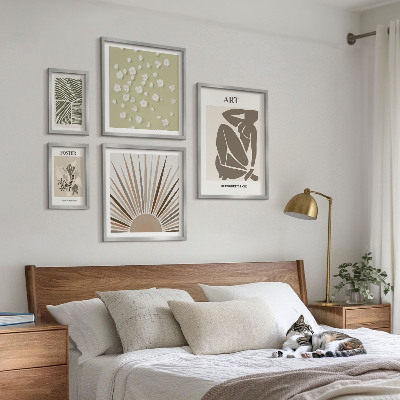 Billedsæt over sofa Stilfuld abstrakt plantegrafik